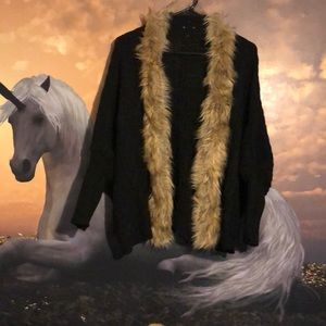 Fur collar sweater shall